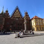 Rynek 53-55 Market Square Tectum Apartments