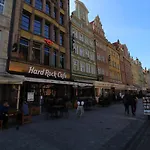 Rynek 53-55 Market Square Tectum Apartments